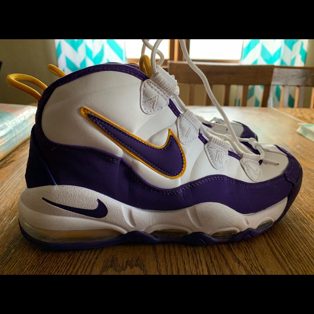 Men’s Nike 7 size